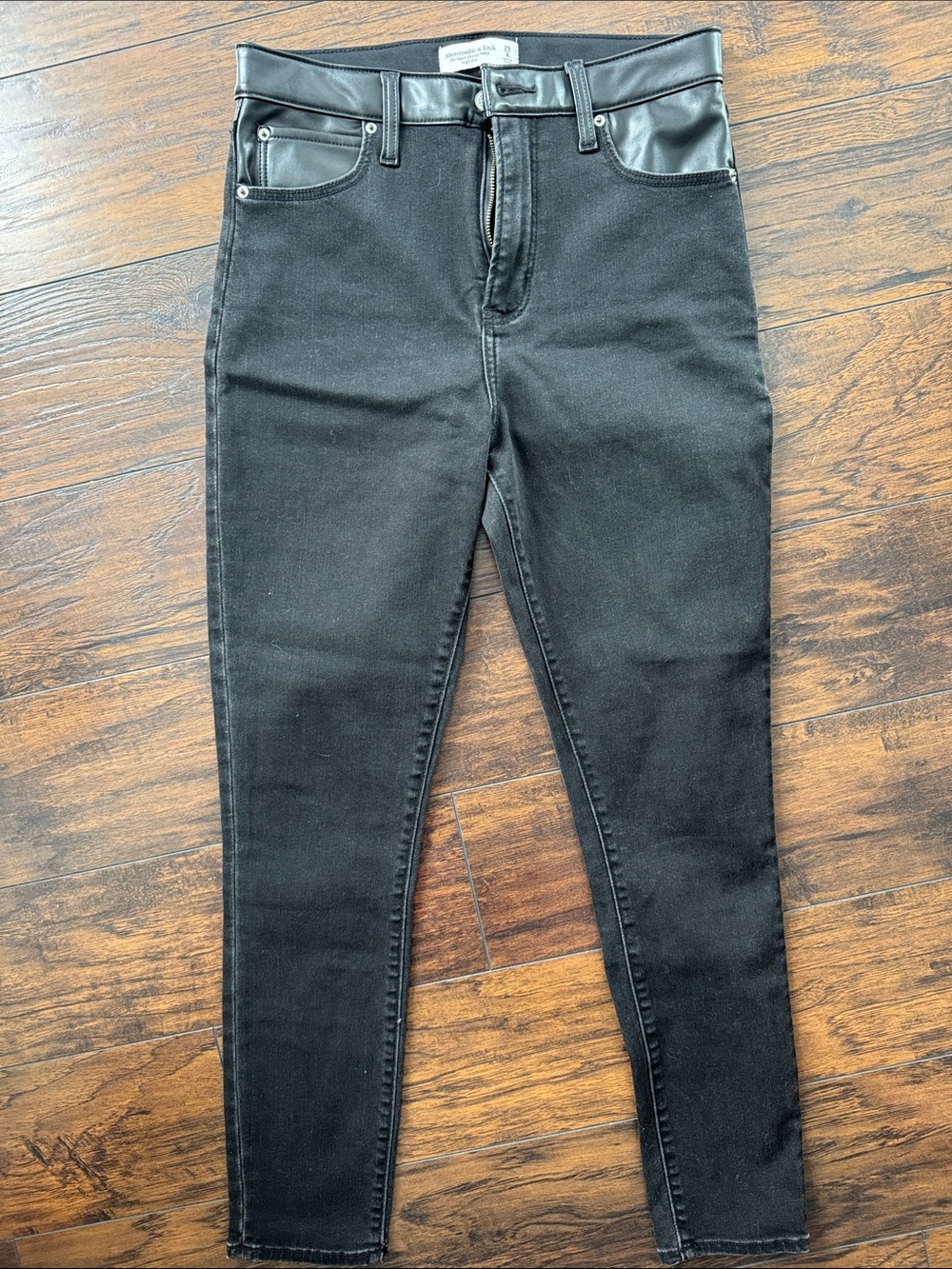 Abercrombie & Fitch High-Rise Black Jeans with Faux Leather Waistband